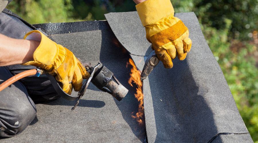Professional residential roofers in Flintstone, GA